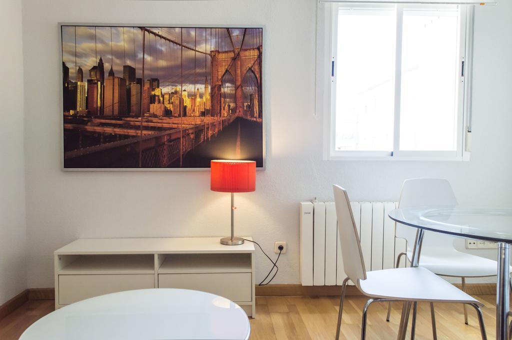 For You Rentals Reina Sofia Apartment Temporal Df21 Madrid Dış mekan fotoğraf