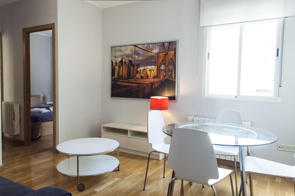 For You Rentals Reina Sofia Apartment Temporal Df21 Madrid Dış mekan fotoğraf